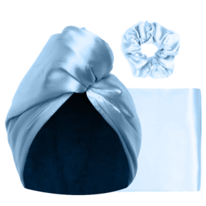 Set hodvábna obliečka 40 x 40, uterák na vlasy a gumička – Nebeská modrá